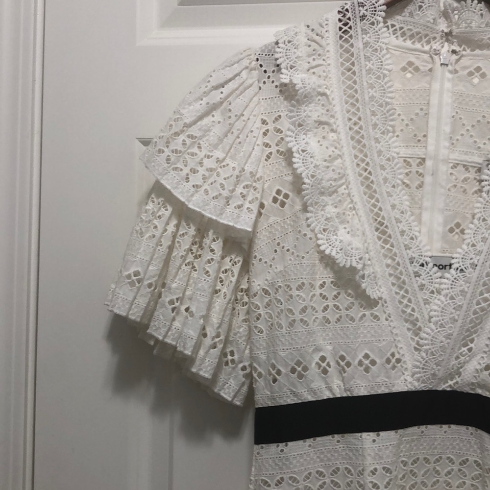 Self-Portrait Broderie Anglaise White Dress - Picture 6 of 9